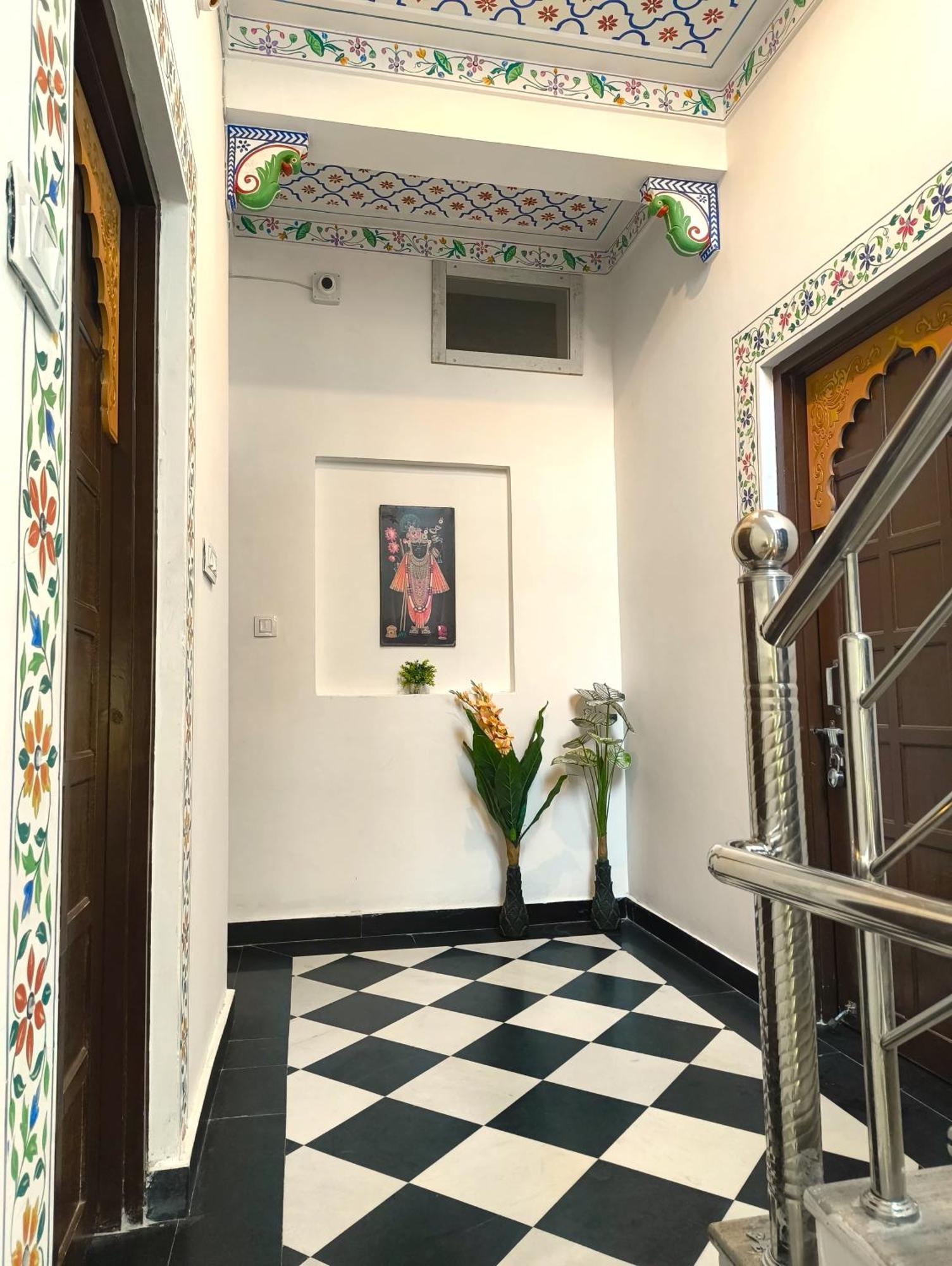 Rising Shemesh Home Stay อุเดเปอร์ ภายนอก รูปภาพ