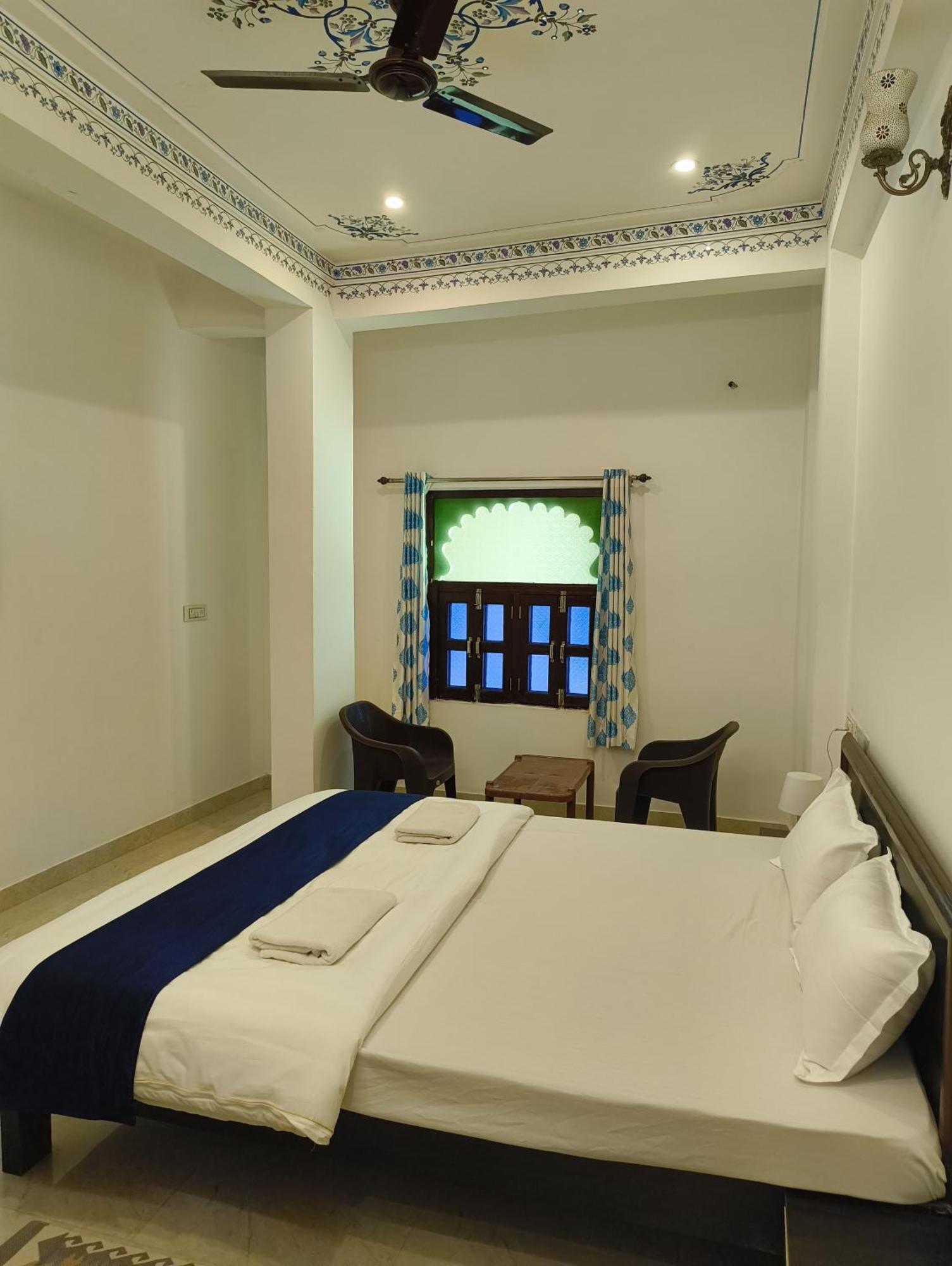 Rising Shemesh Home Stay อุเดเปอร์ ภายนอก รูปภาพ