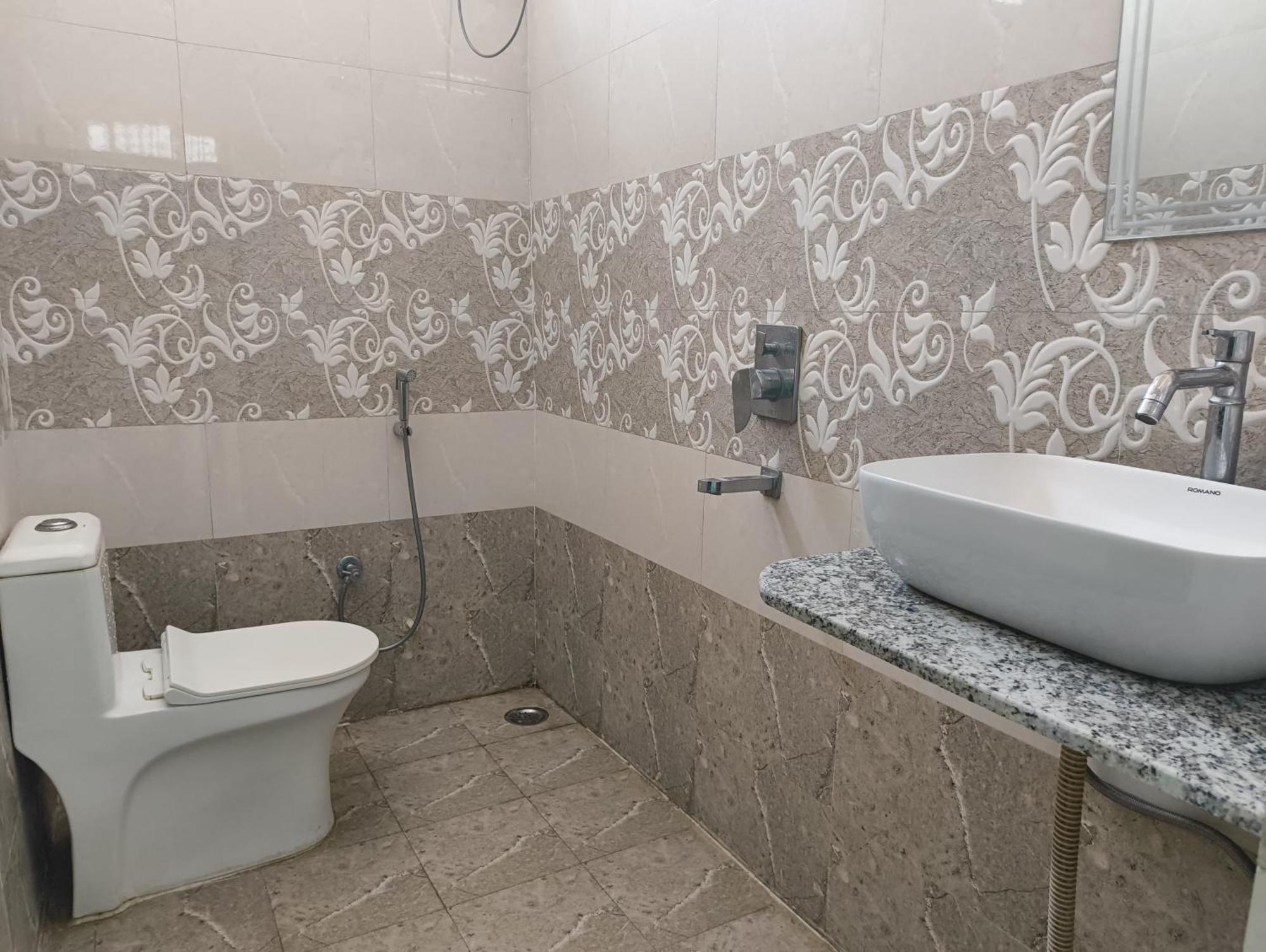 Rising Shemesh Home Stay อุเดเปอร์ ภายนอก รูปภาพ