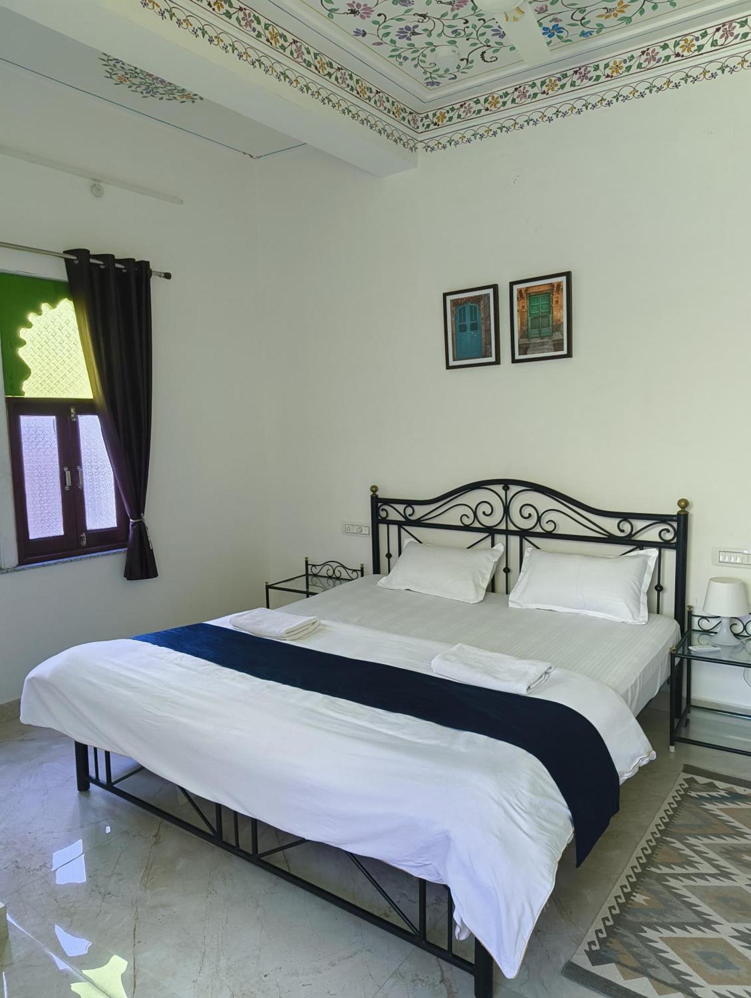 Rising Shemesh Home Stay อุเดเปอร์ ภายนอก รูปภาพ