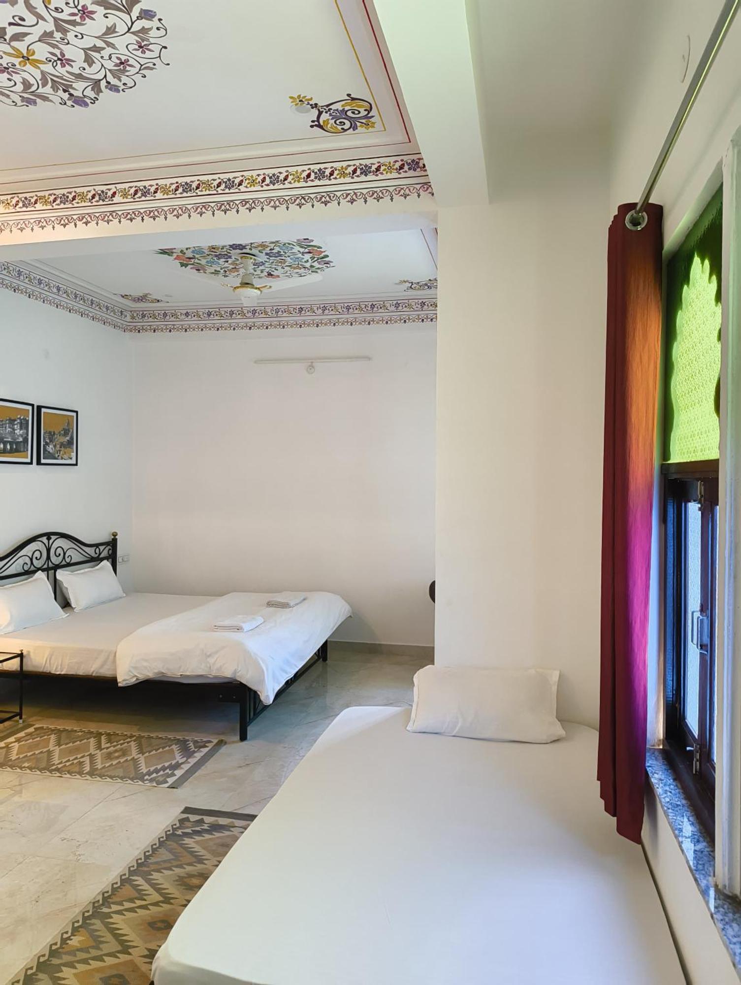 Rising Shemesh Home Stay อุเดเปอร์ ภายนอก รูปภาพ