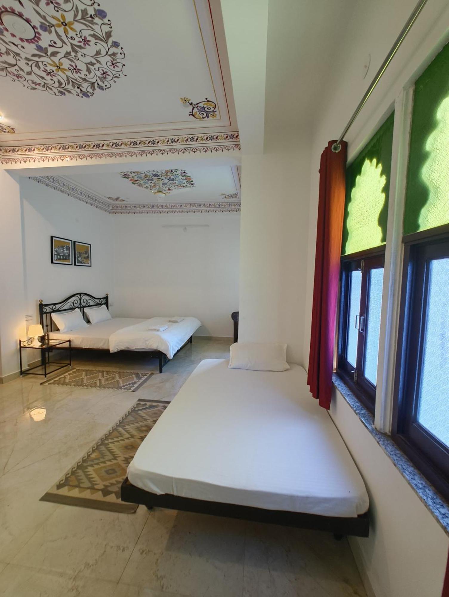 Rising Shemesh Home Stay อุเดเปอร์ ภายนอก รูปภาพ